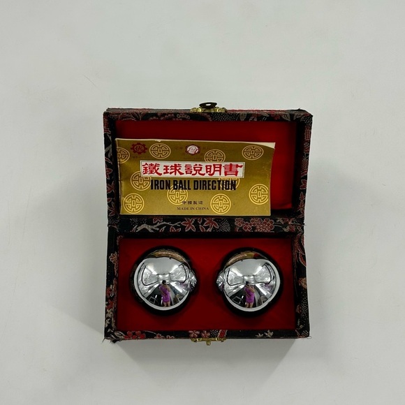 Other - Vintage Chinese Baoding Iron Meditation Balls Dragon Health Stress Relief